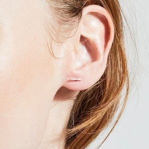 EF Collection diamond single bar stud earring